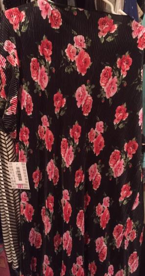 Medium Black With Pink Flower Shirley