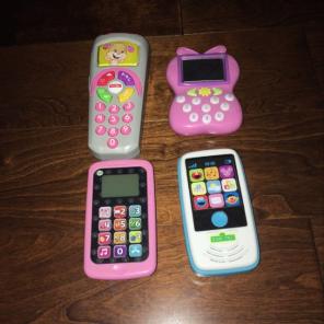4 Play Phones