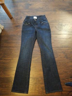 Old navy maternity jeans
