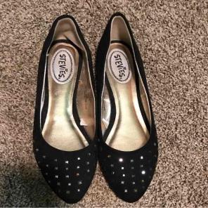 Girls Stevie's black dress shoes