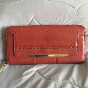 Vince Camuto wallet