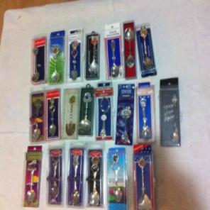 21 collectible spoon set silver made USA