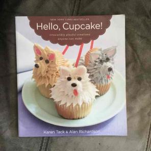 Hello cupcake cook book