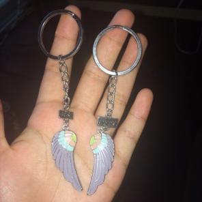 Best Friends Wing Charm