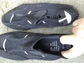 Black water shoes