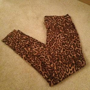 Torrid leopard animal print leggings