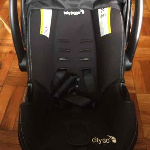 Baby Jogger City Go infant car seat