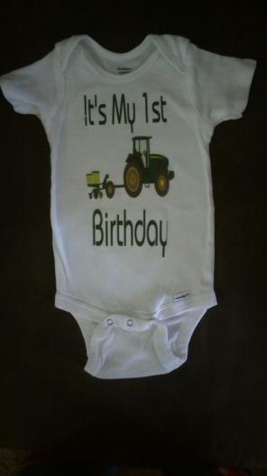 Tractor 1st birthday oneise