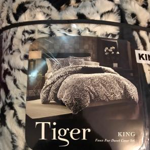 Tiger Faux Fur Duvet Cover Set