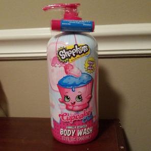 Rare Cupcakes Chic Body Wash +BONUS