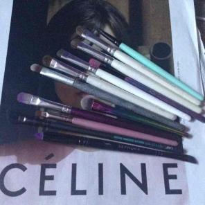 Makeup brushes