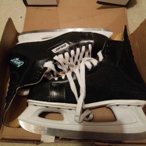 Bauer Charger 29 Hockey Skates