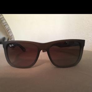 Ray ban
