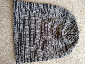 Light grey beanie with thin black stripe