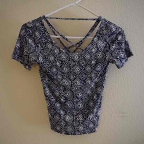 Tribal top