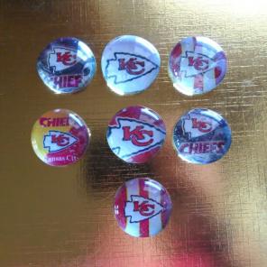Kansas City Chiefs glass bead magnets