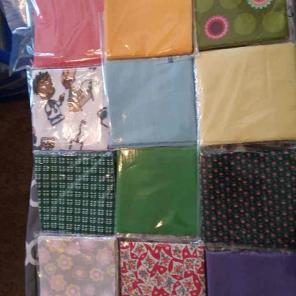 4" precut quilt squares (305)