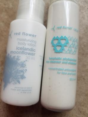 RED FLOWER BUNDLE