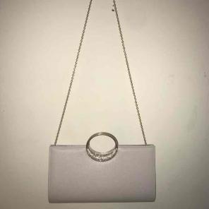 Charming Charlie ✨ Clutch/cross body ✨