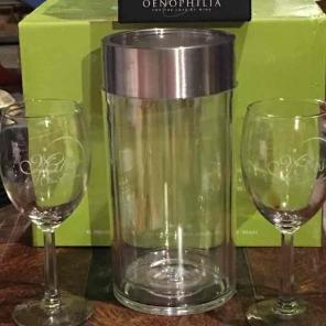 Wine Chiller with 2 wine glasses