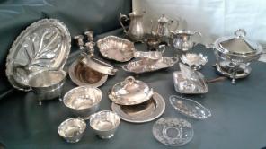 25 pc. Silver plate table ware set