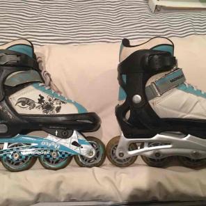 KIDS/YOUTH GIRLS ROLLERBLADES
