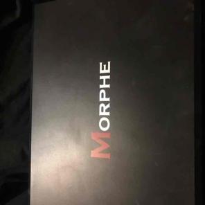 Morphe 35OS shimmer palette