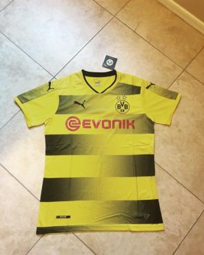17/18 Dortmund Home jersey
