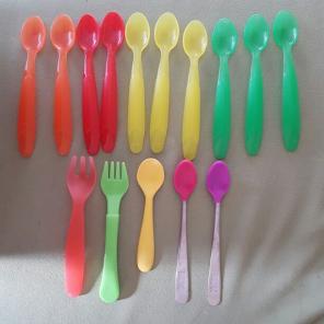 Baby utensil set.