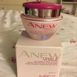 Avon Anew Vitale Day Cream