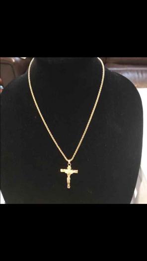 New 18k gold cross necklace