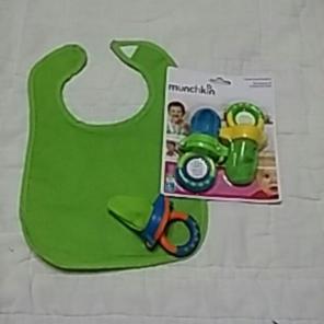 Baby feeding set