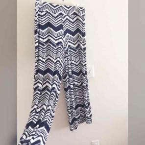 Used womens skirt pants sizeL