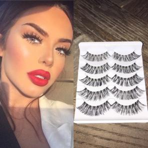 10 Wispy Lashes