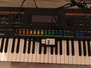 Roland Jupiter-50 Synthesizer