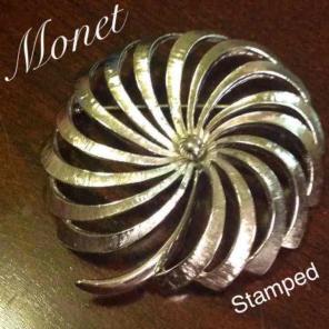 Vintage Brooch
