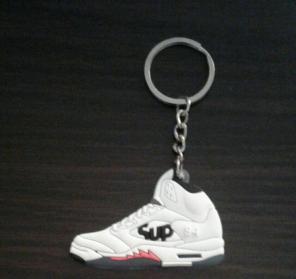 Air Jordan Retro 5 supreme keychain nwt