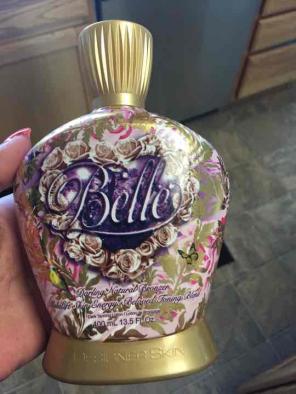 Tanning lotion HOLD for Kelli