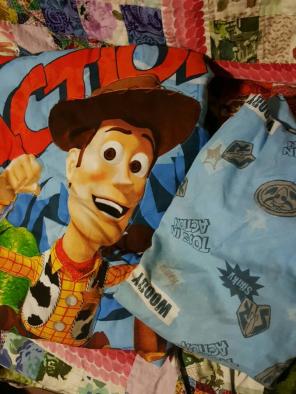 Toy story Toddler bed sheets and blanket