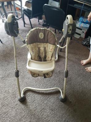 Baby swing