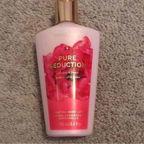 Victoria secret lotion