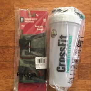 Crossfit Wrist Wraps And Blender Bottle