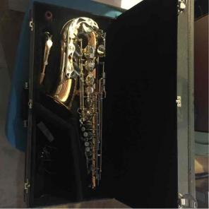Vito saxophone 10% off