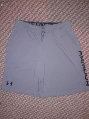 Under Armour men swim trunk