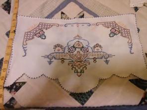 Vintage dresser scarf