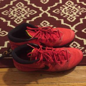 Kyrie Irving Deceptive Reds