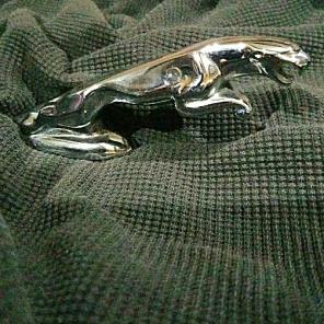 Jaguar Leaper Hood ornament 100% genuine
