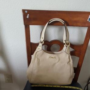 Cream Coach hobo