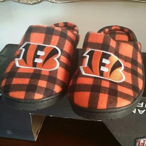 NFL BENGALS TEAM SLIPPERS