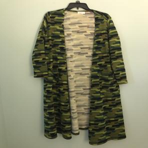 Medium LulaRoe Camo Sarah!